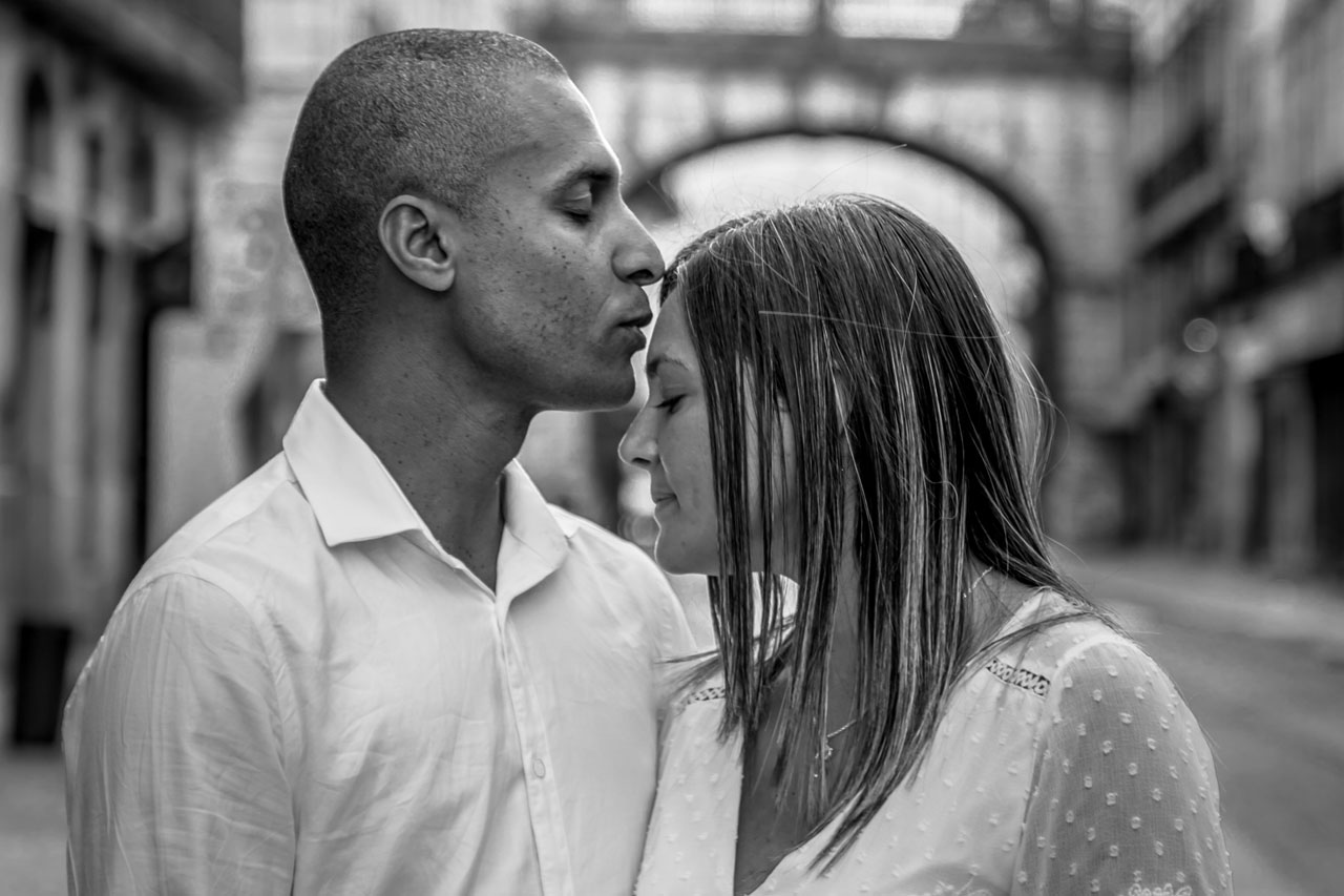/<span%20class="prefix-title">Photography%20Session</span><br>Love%20Story